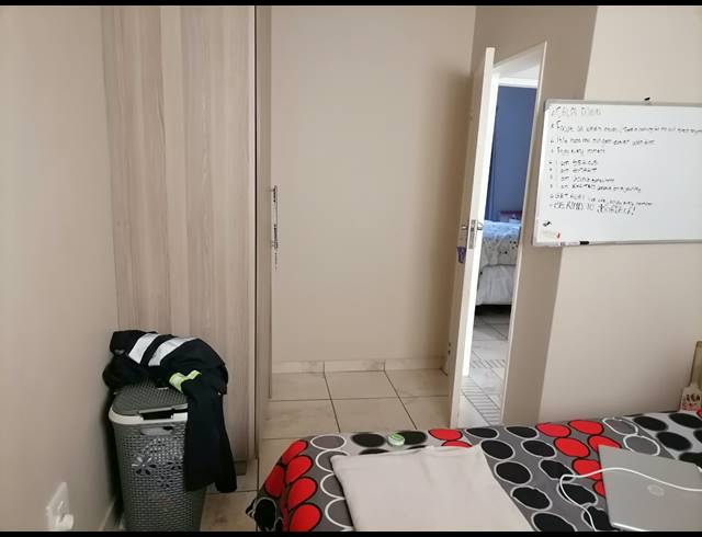 2 BEDROOM APARTMENT FOR SALE IN WATERVAL EAST